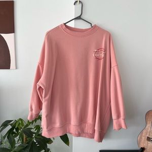 Thick pink oversized sweatshirt